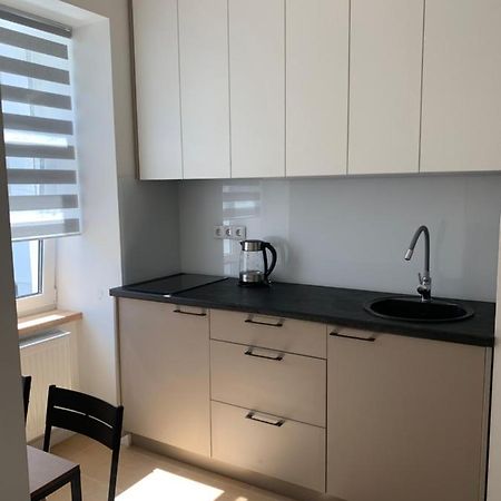 Brand New Well Planned Small Apartment รีกา ภายนอก รูปภาพ