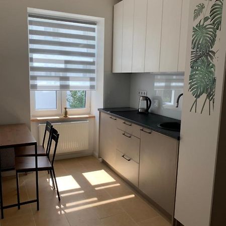 Brand New Well Planned Small Apartment รีกา ภายนอก รูปภาพ